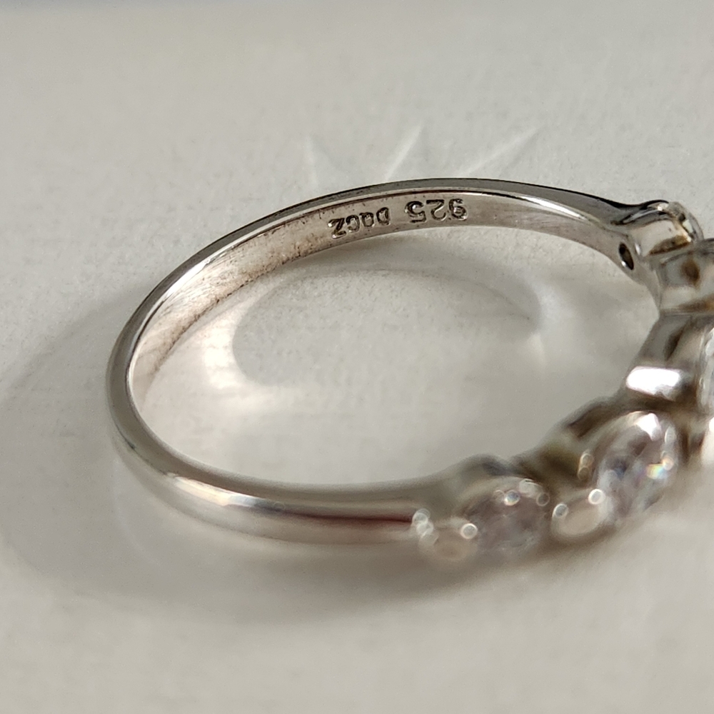 Diamonique QVC 5 stone band ring - Picture 4 of 6